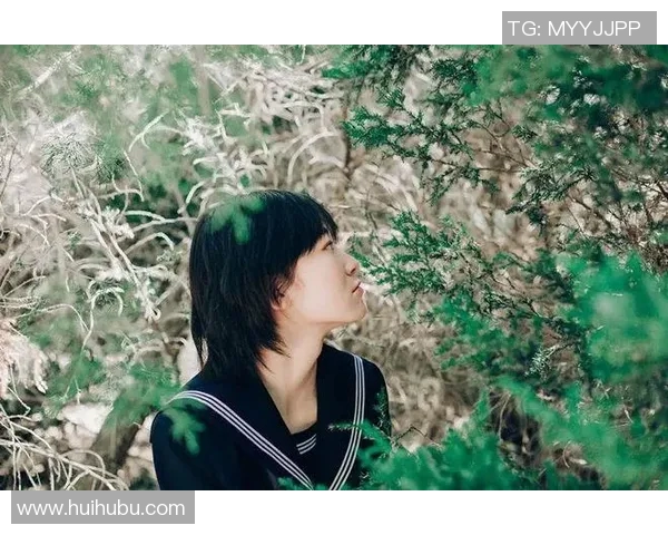 神仙头像与足球明星女孩的奇妙碰撞展现青春活力与梦想追逐的完美结合 神仙头像与足球明星女孩的奇妙碰撞展现青春活力与梦想追逐的完美结合